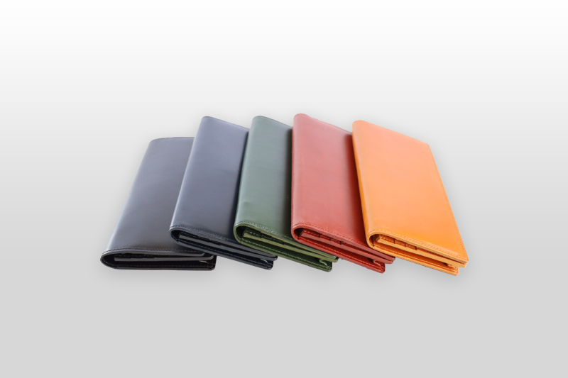 TAANNERR（タァンネリル）　ピットヌメ革　長財布