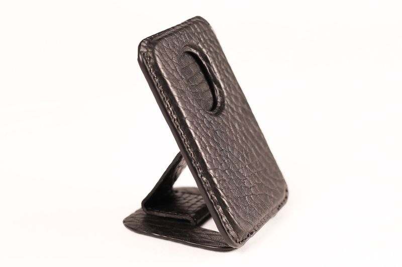 TAANNERR（タァンネリル）　MagSafe対応カードホルダー　イレギュラーシュリンク（Black）