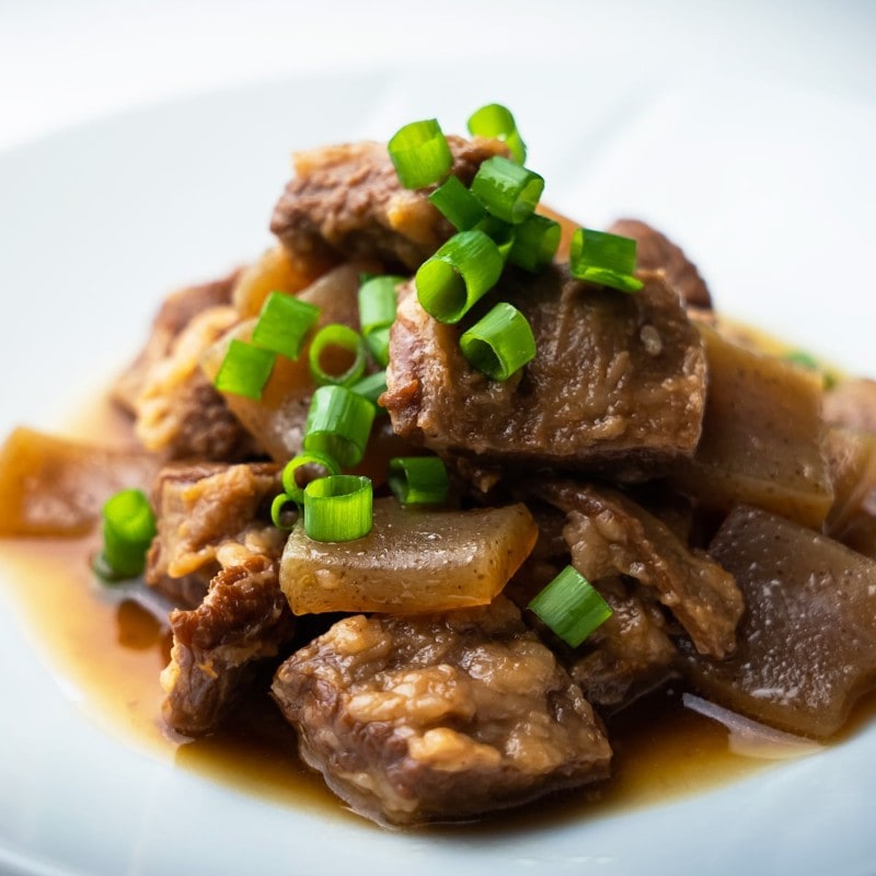 神戸牛の牛すじ煮込み