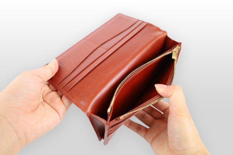 TAANNERR（タァンネリル）　ピットヌメ革　長財布