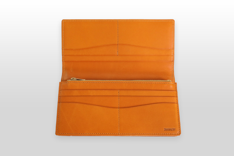 TAANNERR（タァンネリル）　ピットヌメ革　長財布