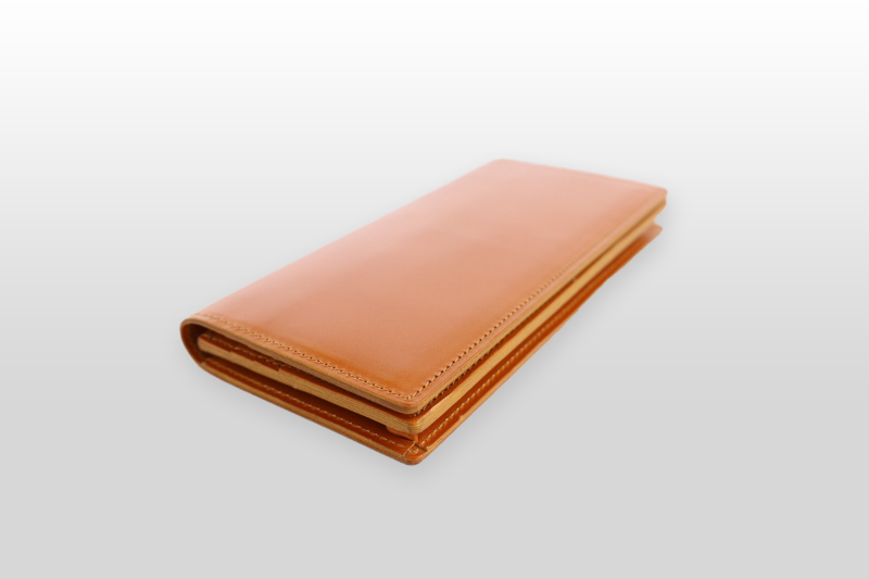 TAANNERR（タァンネリル）　ピットヌメ革　長財布