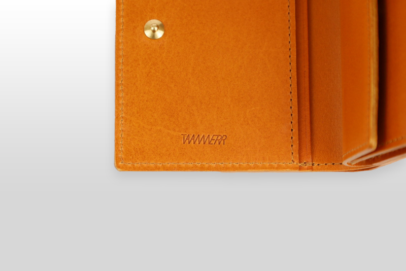 TAANNERR（タァンネリル）　ピットヌメ革　二つ折り財布