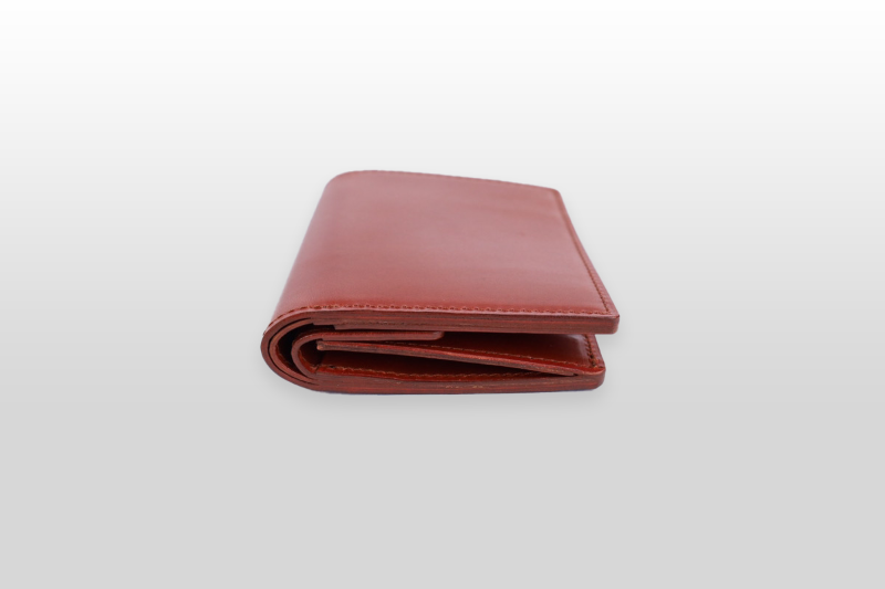 TAANNERR（タァンネリル）　ピットヌメ革　二つ折り財布