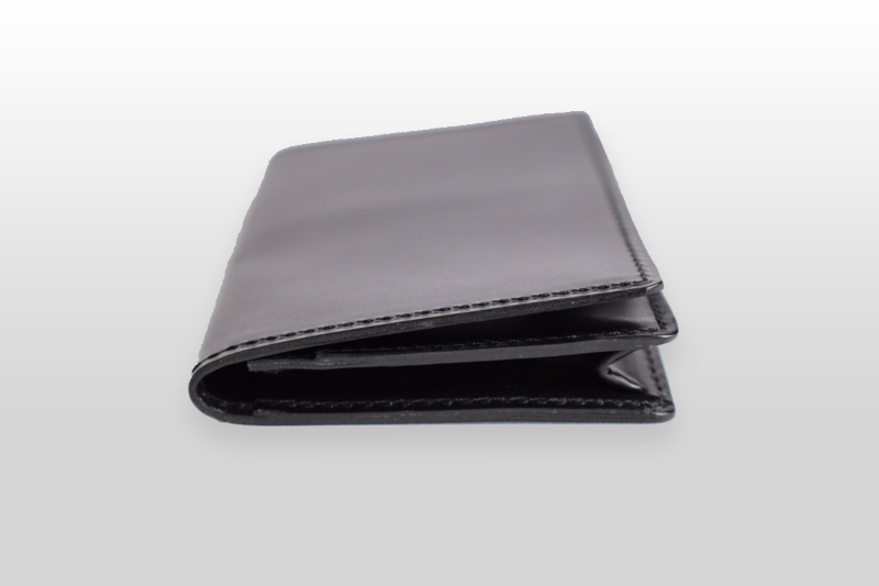 TAANNERR（タァンネリル）　ピットヌメ革　カードケース