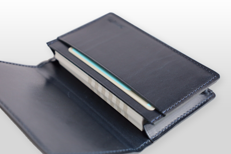 TAANNERR（タァンネリル）　ピットヌメ革　カードケース