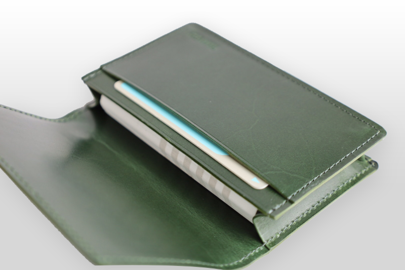 TAANNERR（タァンネリル）　ピットヌメ革　カードケース