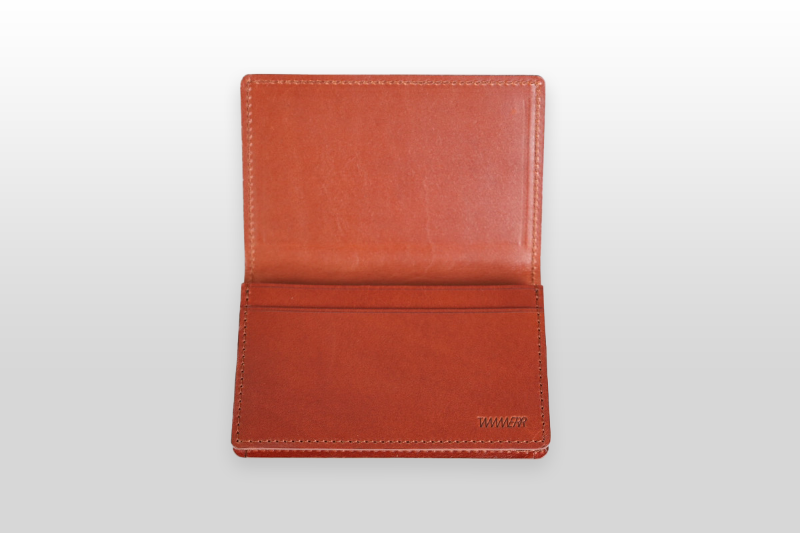 TAANNERR（タァンネリル）　ピットヌメ革　カードケース