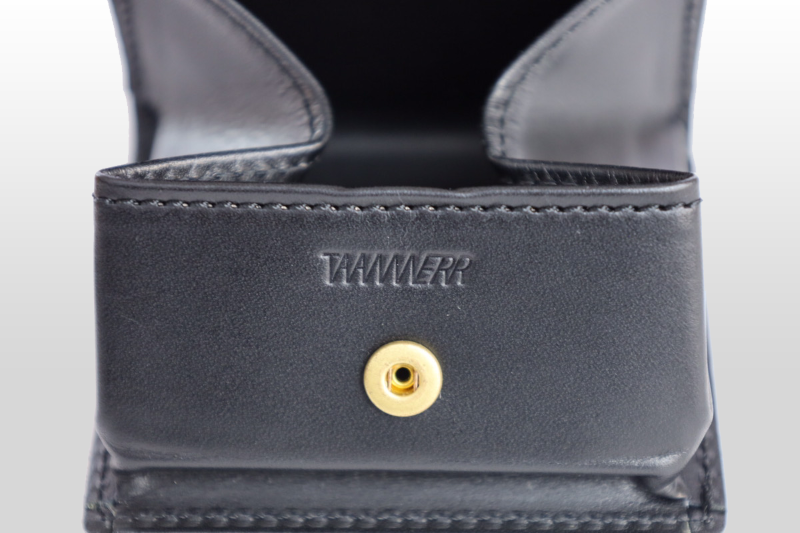 TAANNERR（タァンネリル）　ピットヌメ革　ボックスコインケース