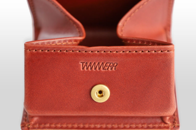 TAANNERR（タァンネリル）　ピットヌメ革　ボックスコインケース