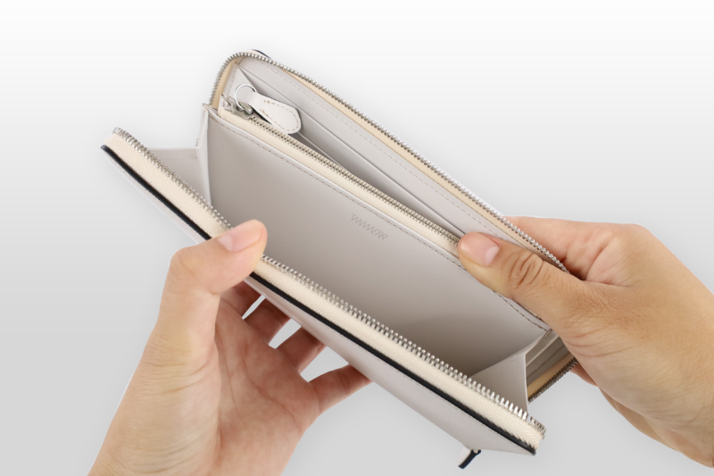 TAANNERR（タァンネリル）　撥水革　ラウンドジップ長財布