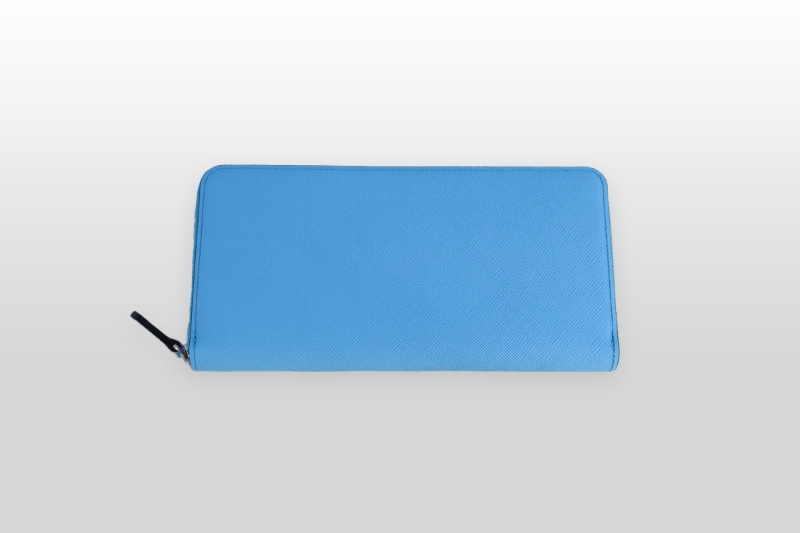 TAANNERR（タァンネリル）　撥水革　ラウンドジップ長財布