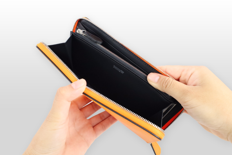 TAANNERR（タァンネリル）　撥水革　ラウンドジップ長財布