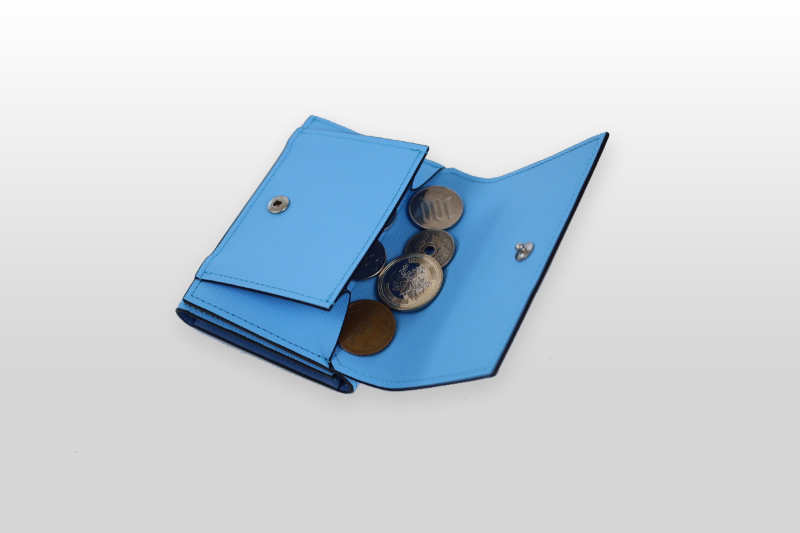 TAANNERR（タァンネリル）　撥水革　三つ折り財布