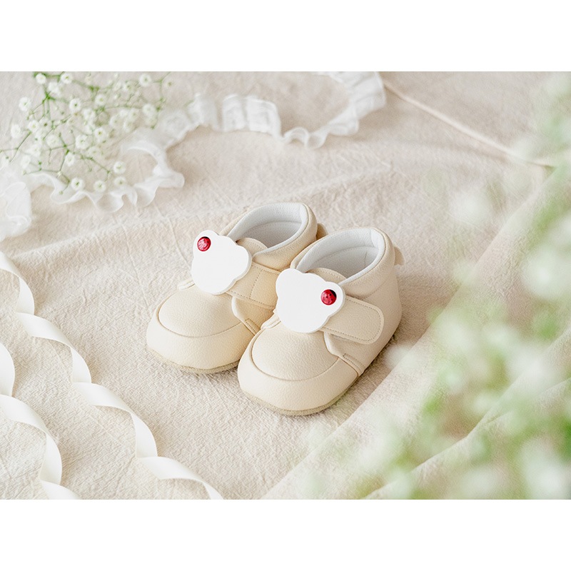 ファーストシューズ「てんしのはね」