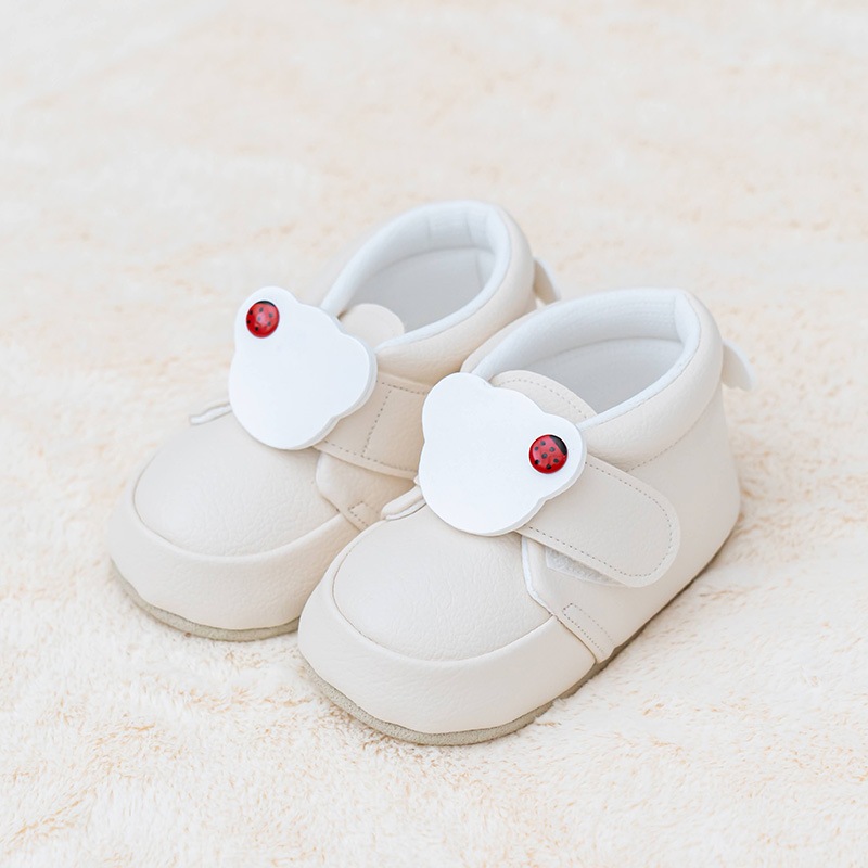 ファーストシューズ「てんしのはね」