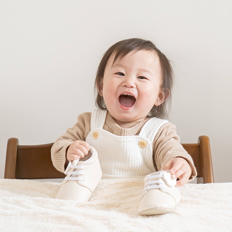 ファーストシューズ「くまさんのおさんぽ」