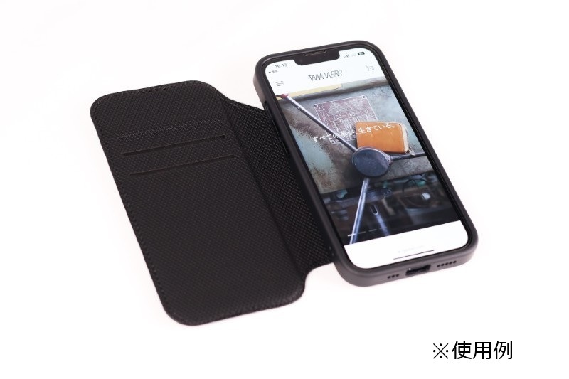 TAANNERR（タァンネリル）　MagSafe対応iPhone用ケース　イレギュラーシュリンク（Black）