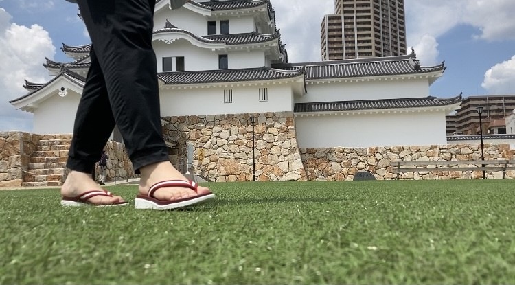 高嶺のサンダル