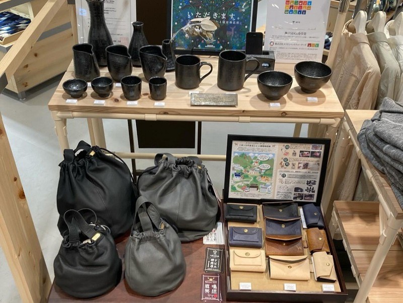 兵庫県産鹿もも肉の生ハム（非加熱食肉製品 / スライス） 