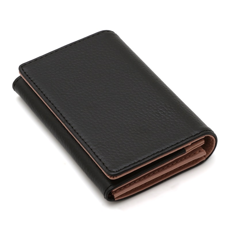 『マガザン・ドゥ・キュイール』　オリジナル名刺入れ