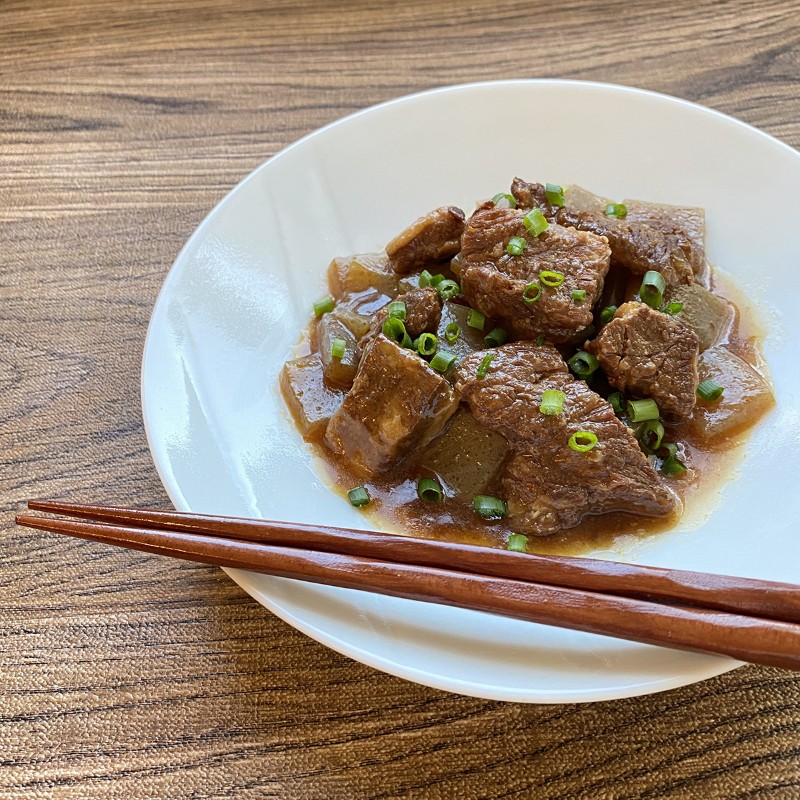 神戸牛の牛すじ煮込み