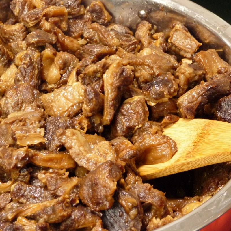 神戸牛の牛すじ煮込み