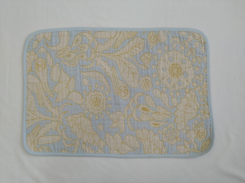 播州織オリジナルガーゼ　花鳥柄ハンドタオル