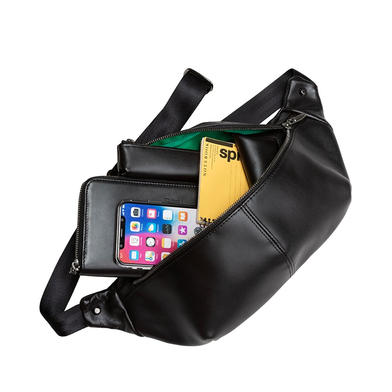 Tajima Cowhide　ボディーバッグ