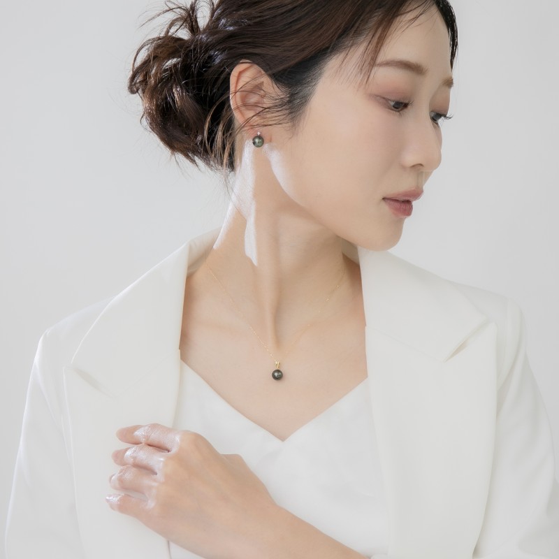 星影】クロチョウ真珠 ダイヤモンド K18 ペンダント | 摂津｜SETTSU