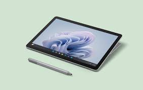 ��5��¤��Surface Go 4