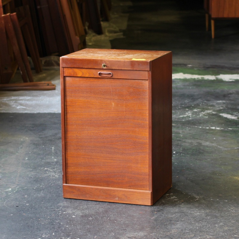 ヴィンテージ北欧家具 蛇腹 キャビネット | SOLD OUT | ibukiya