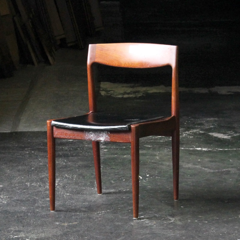 北欧ヴィンテージ アンティーク デンマーク ダイニングチェア ファブリック ヴィンテージ デンマーク製 ファブリック ダイニングチェア(同型