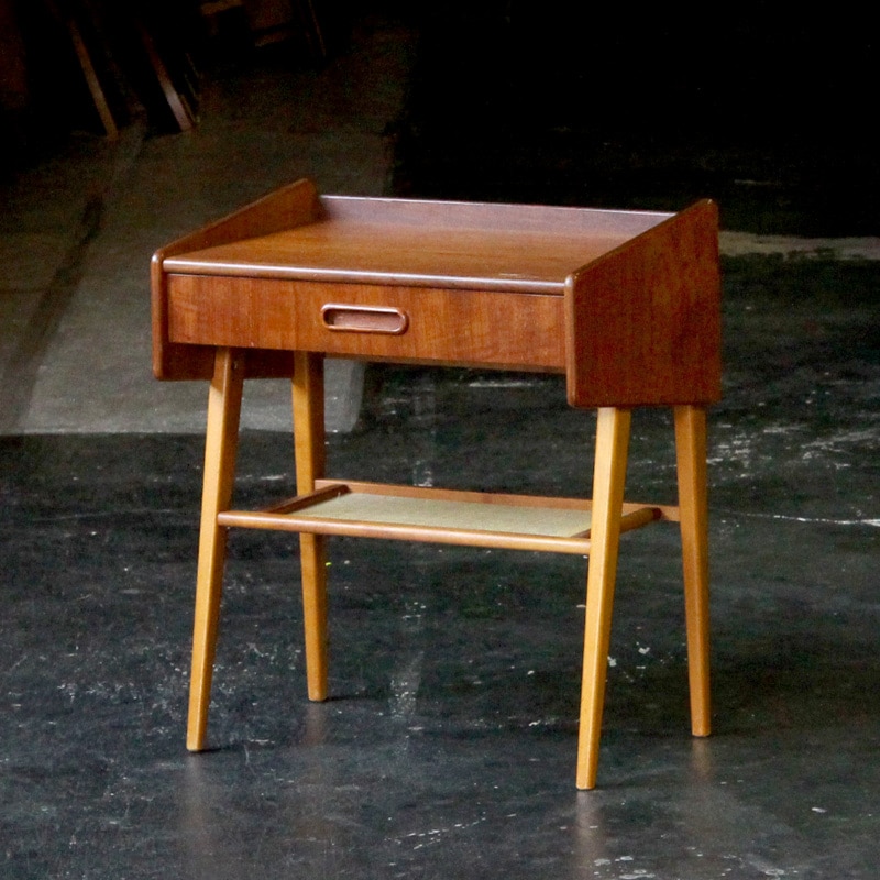 北欧デザイン レトロチェスト　キャビネット ミッドセンチュリー サイドボード リビングボード サイドチェスト 収納 ミッドセンチュリー