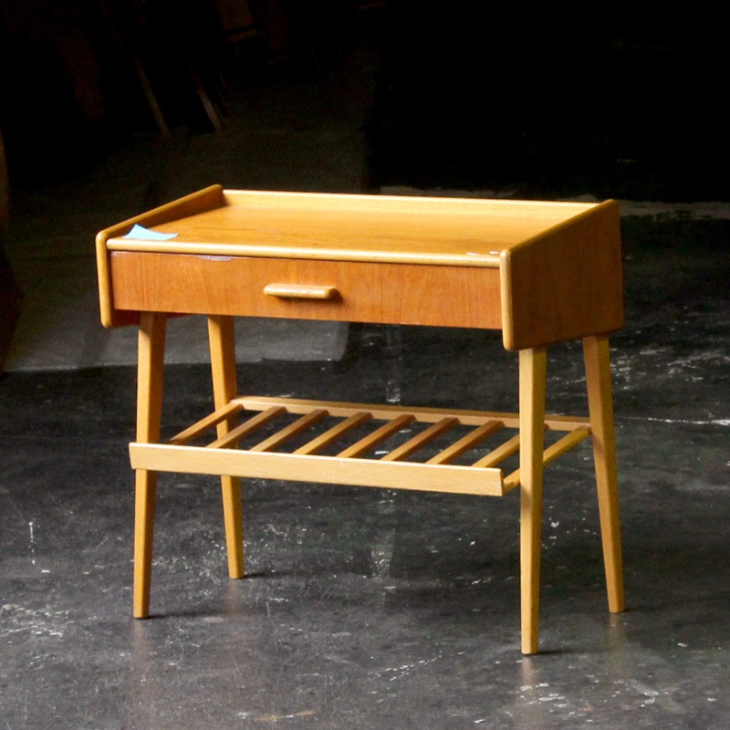 【vintage】プライウッド マガジンラック 北欧　ミッドセンチュリー イギリス ヴィンテージ家具 マガジンラック付きサイドテーブル