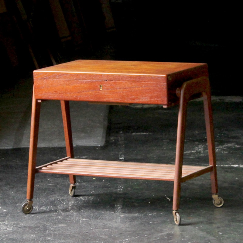 DK19-217 北欧 デンマーク家具 Povl Dinesen ソーイングテーブル