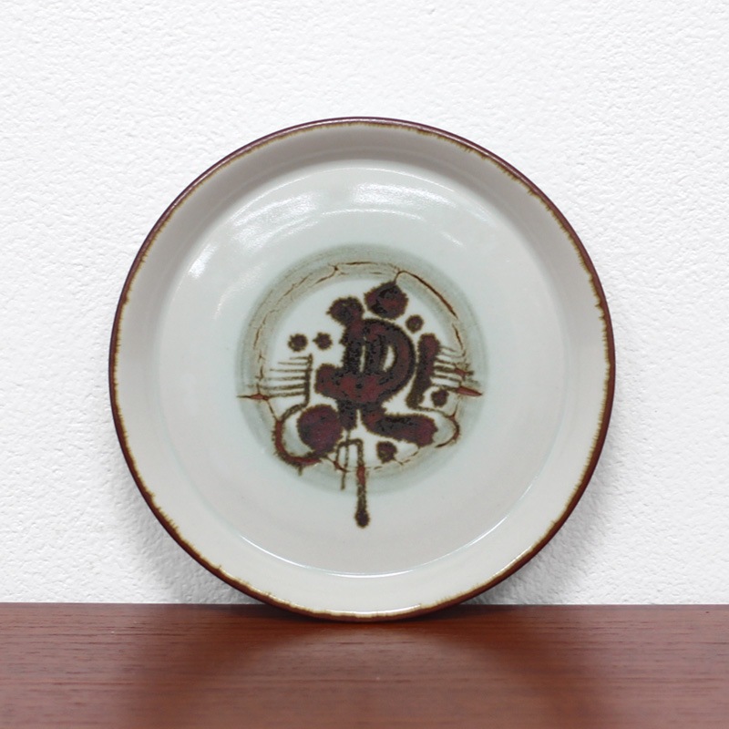 ���̲� ������ơ��� ���� Desiree Thule �ǥ����ȥץ졼��