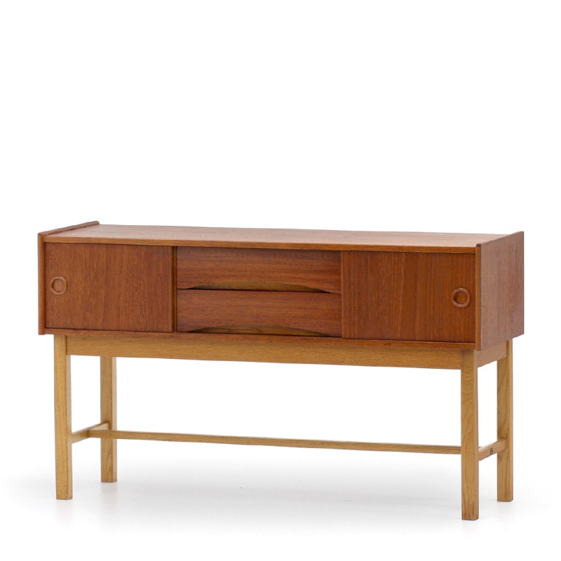 北欧 ヴィンテージ Royal Board スウェーデン家具 小さい テレビ