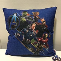 クッションカバー「アベンジャーズ」45角/アウトレット＆ベッドルームギャラリー横浜/数量限定品