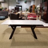 テーブル「トリゴノ SP1800 WHカラーラ/WE」/アウトレット＆ベッドルームギャラリー横浜展示品