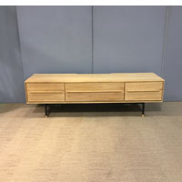 テレビボード「ドリフトオーク」幅150cm オーク材ホワイトオーク色/アウトレット＆ベッドルームギャラリー横浜展示品