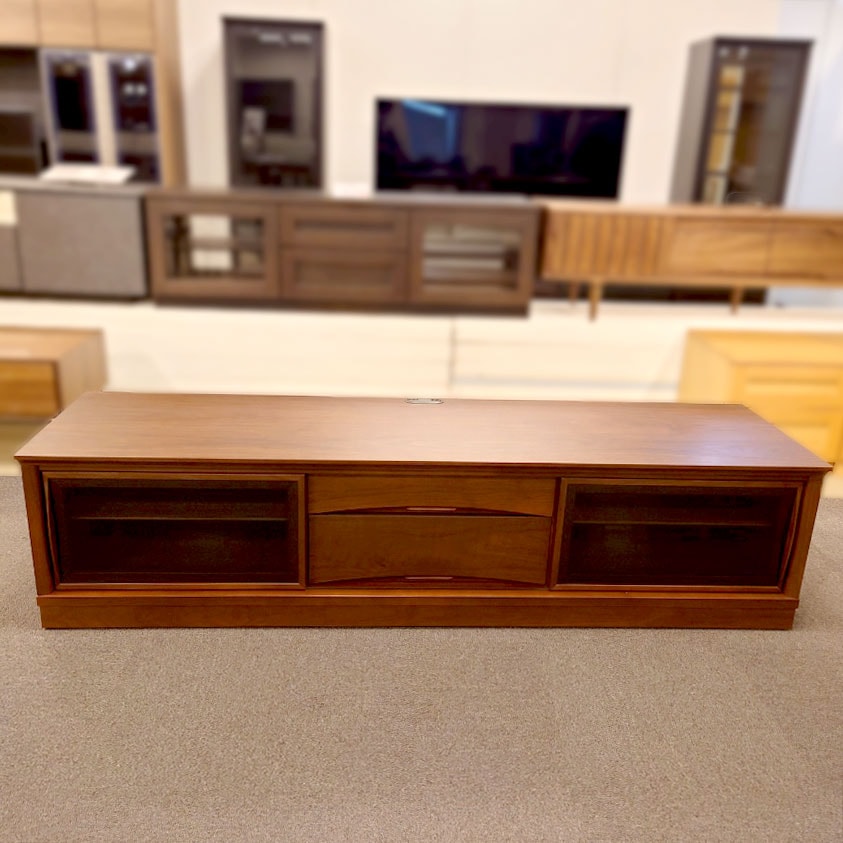 テレビボード「ドルチェ」幅180cm ウォールナット材/アウトレット&リワース大阪南港展示品