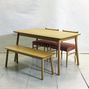 IKASAS（イカサ）伸長式ダイニング4点セット「SUIPPO-スイッポ DINING TABLE EX」幅135-188cm オーク材/アウトレット＆ベッドルームギャラリー横浜展示品