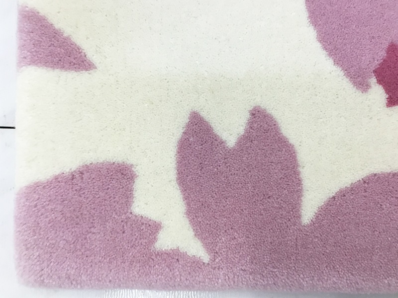 ラグマット「段通 クラフトン SAKU XS　防炎」/アウトレット＆ベッドルームギャラリー横浜展示品