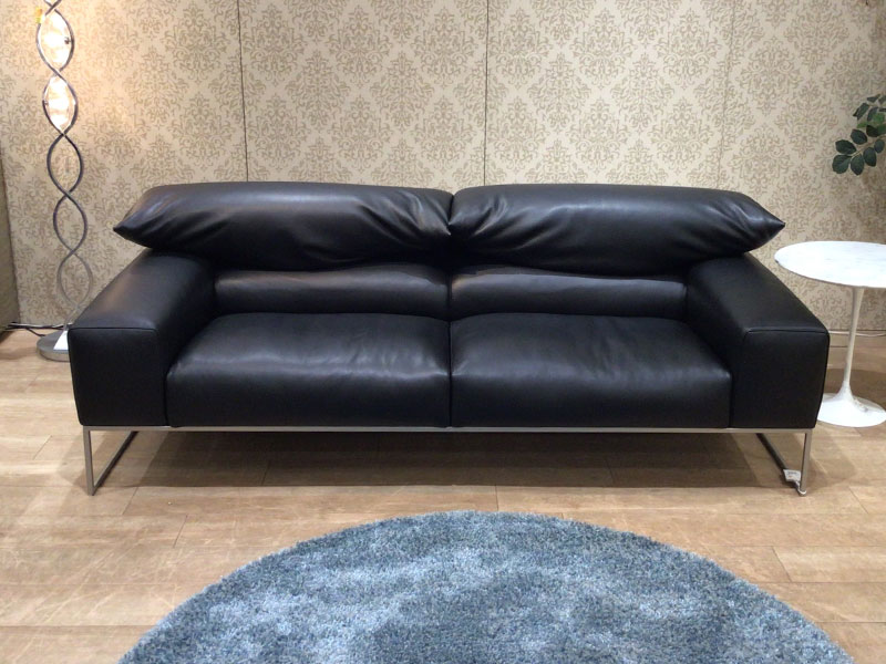 ソファ 3人掛け「フォーエバーヤング」幅198cm 革#C ブラック色 /南船橋店展示品