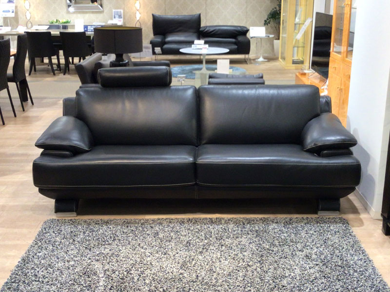 ソファ 3人掛け「L/S 01（エルエス01）」幅219cm 革ブラック色 #R-887C　ヘッドレスト付 /南船橋店展示品