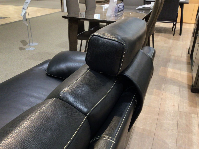 ソファ 3人掛け「L/S 01（エルエス01）」幅219cm 革ブラック色 #R-887C　ヘッドレスト付 /南船橋店展示品