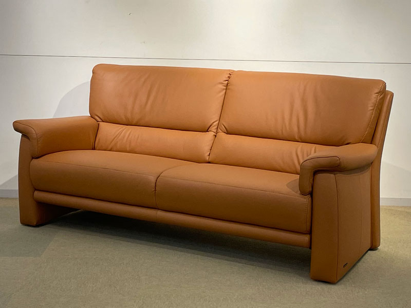 ソファ「ベルク」革ニューライトブラウン / 数量限定お買い得品（新品）