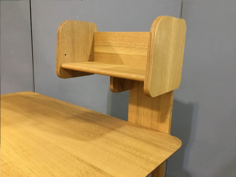 学習デスク「コブリナ」ブックスタンド付/アウトレット＆ベッドルーム