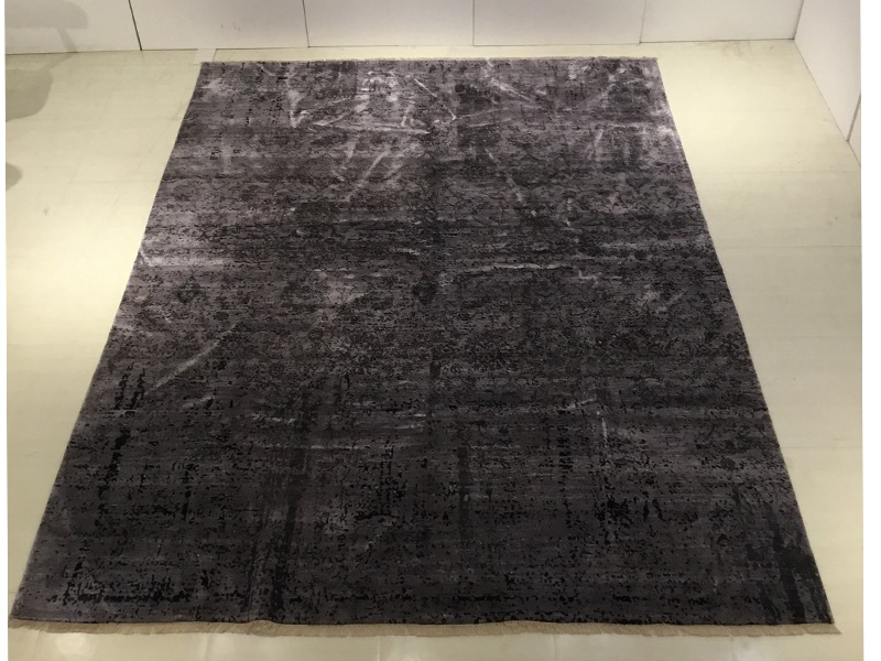 手織緞通「エテルノ」３１０６１４　グレー/アウトレット＆ベッドルームギャラリー横浜展示品